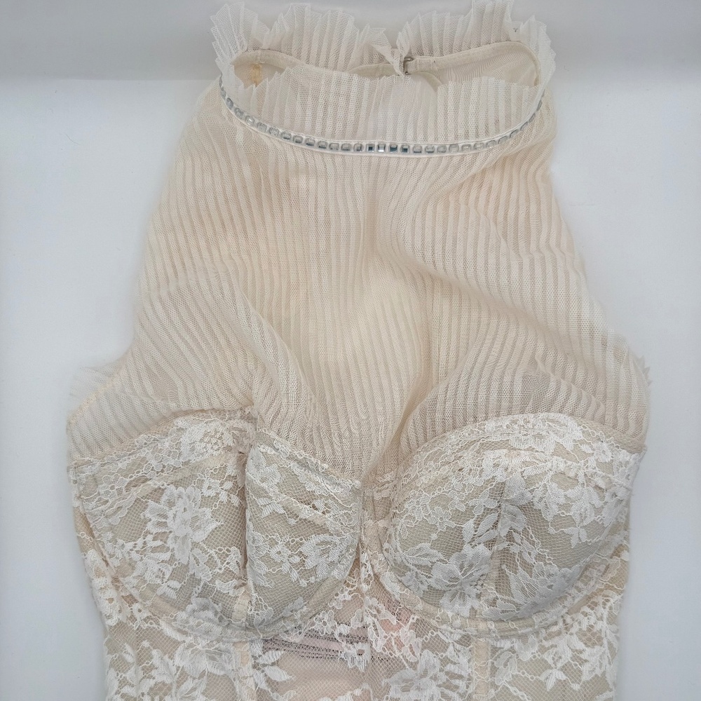 NWT VS Sexy Lacy Ruffle Corset